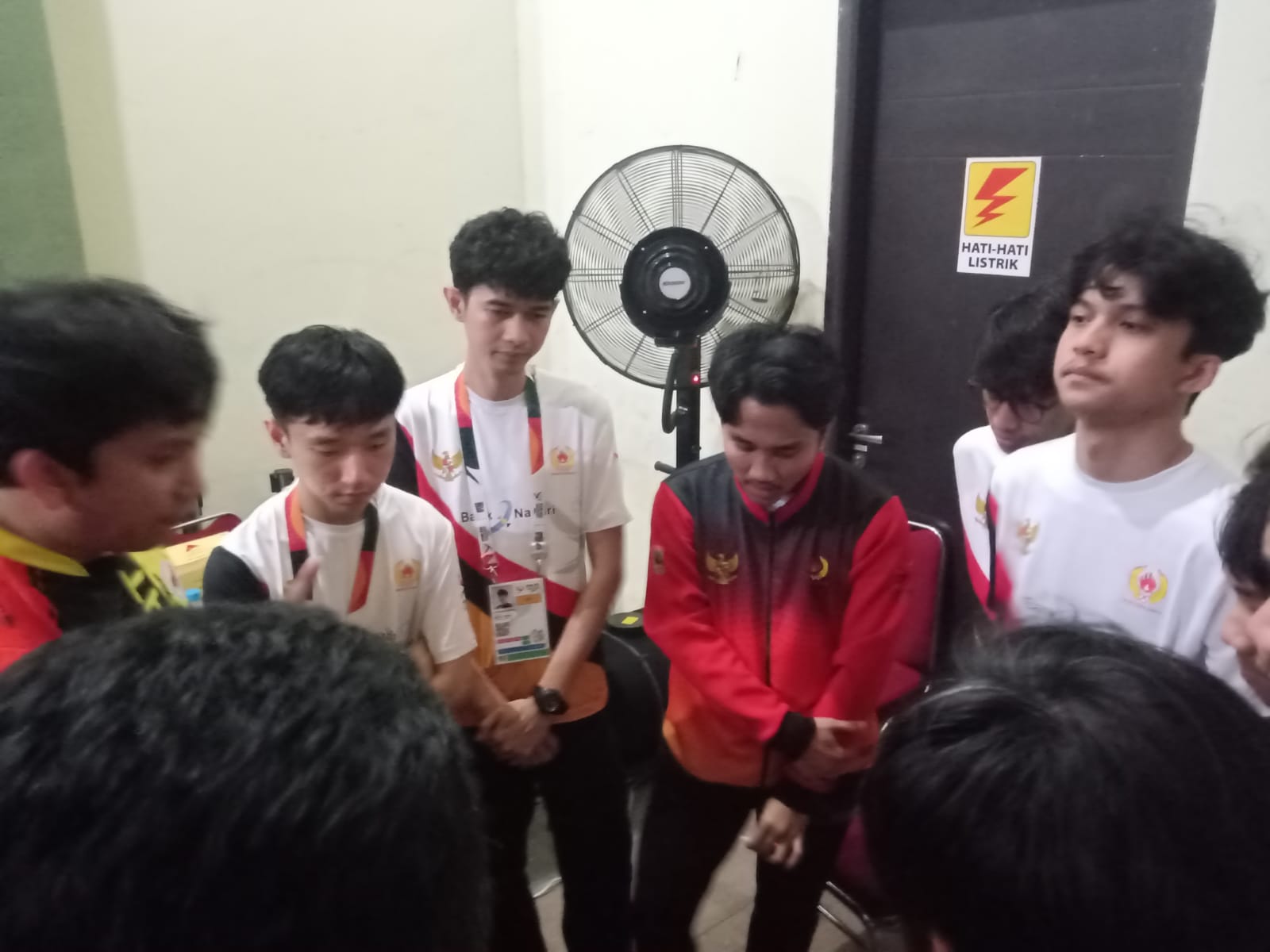 Tim E-Sport Sumbar raih  Emas 